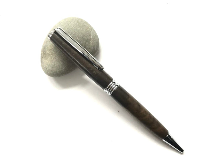 Walnut Streamline